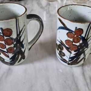 Artistic Ceramic Mugs with Floral Design